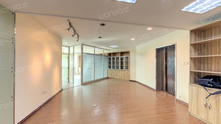 深业大厦二手房实景图