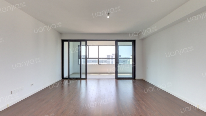 万科紫辰光年二手房实景图