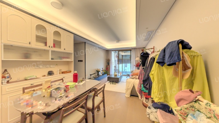 珑润华庭二手房实景图