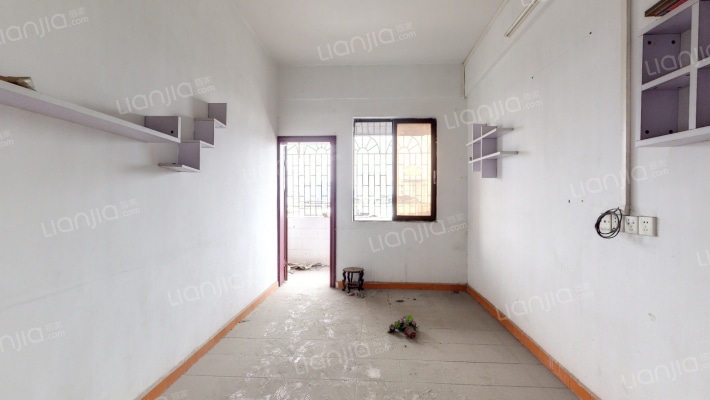 恒华楼二手房实景图