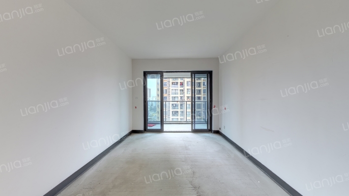 常青藤湖上初晴二手房实景图