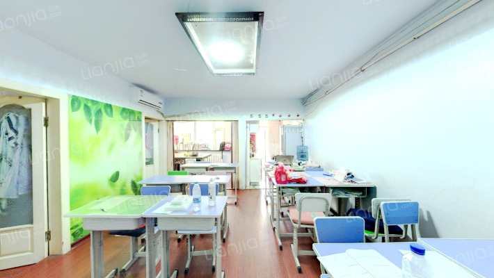 芷江路小区二手房实景图