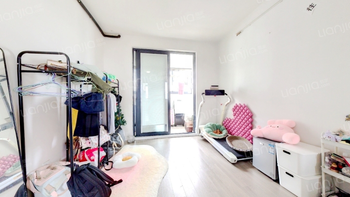 宝南花园二手房实景图