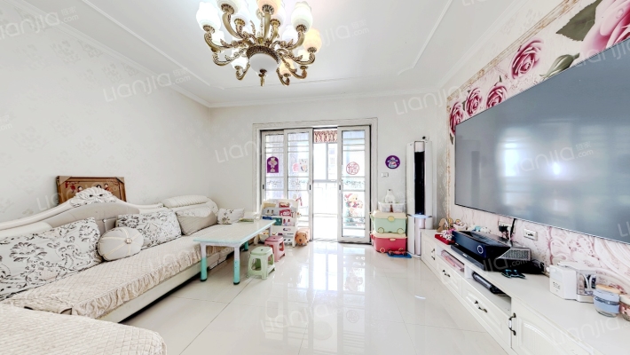 泰跃金河二手房实景图