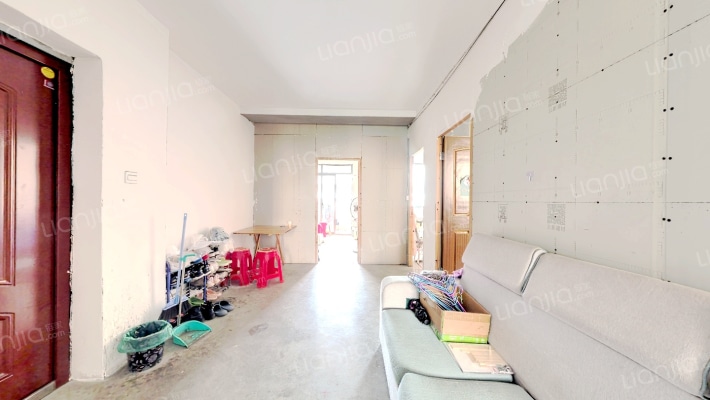 朝张新村二手房实景图