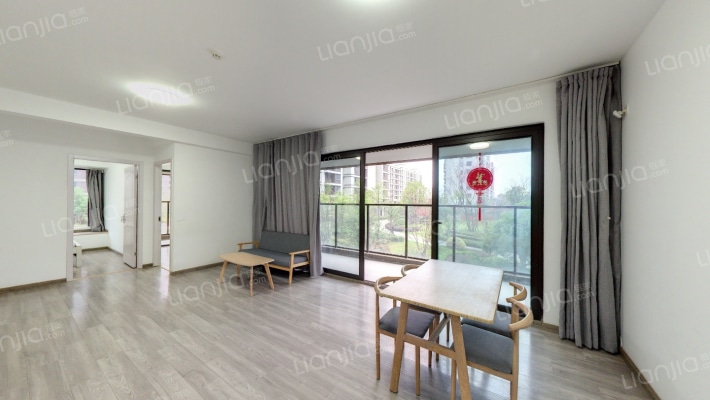 旭辉中粮朗香府二手房实景图