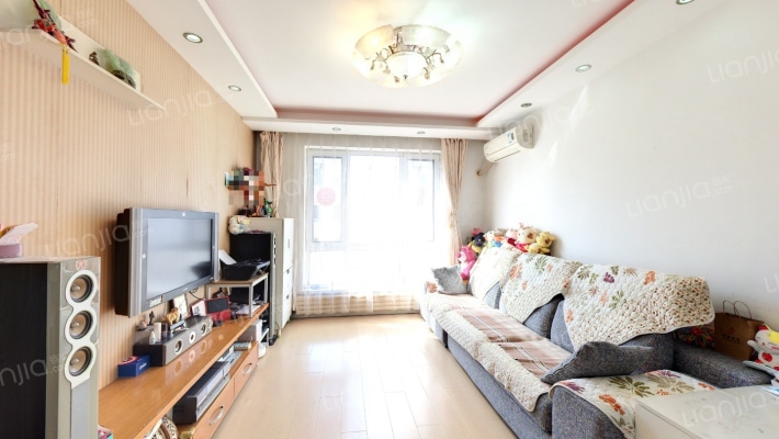 锦城园C区二手房实景图