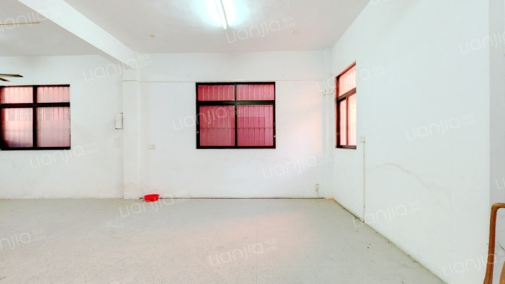 张溪村龙鼻涌街西四巷二手房实景图