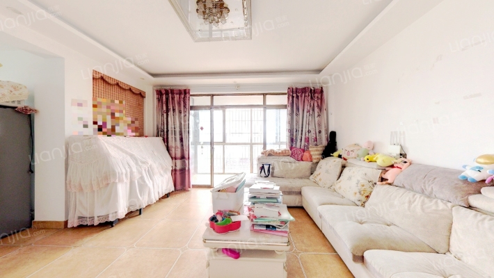 鑫达风和日丽二手房实景图