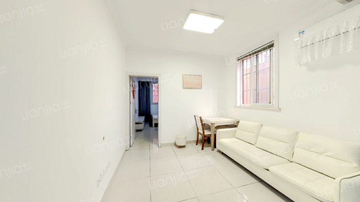 新海小区(长宁)二手房实景图