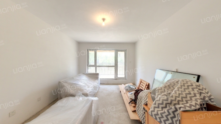 雨润中央宫园二手房实景图