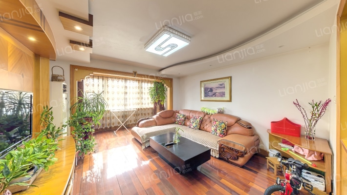 里仁花园一期二手房实景图