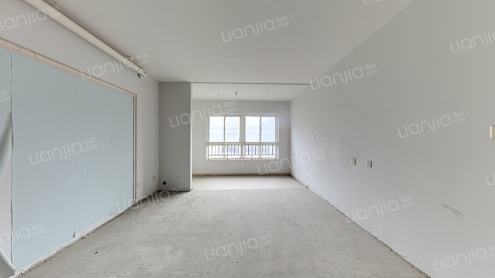 荣盛锦绣观邸二手房实景图