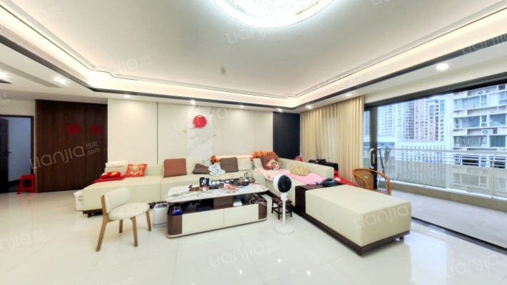 中央花园二手房实景图