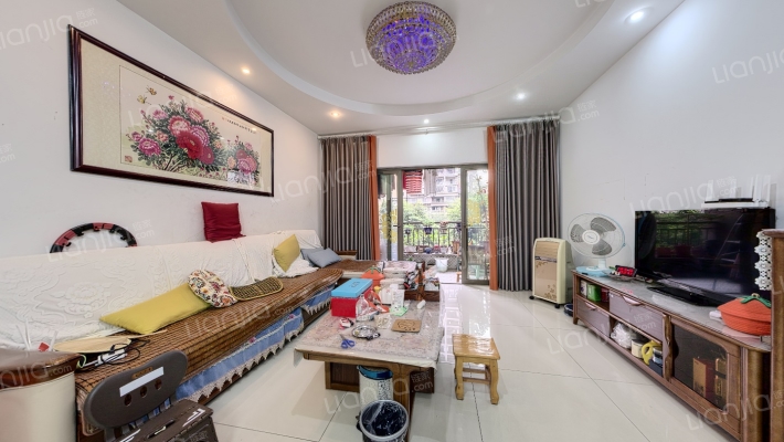 国际社区观邸三组团二手房实景图