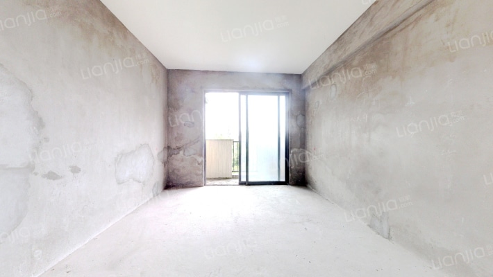 庆隆南山高尔夫国际社区玺馆二手房实景图