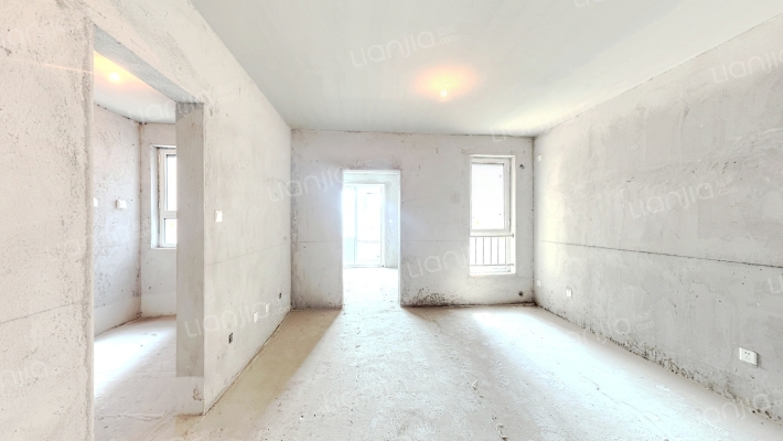 经贸大学东苑住宅楼二手房实景图