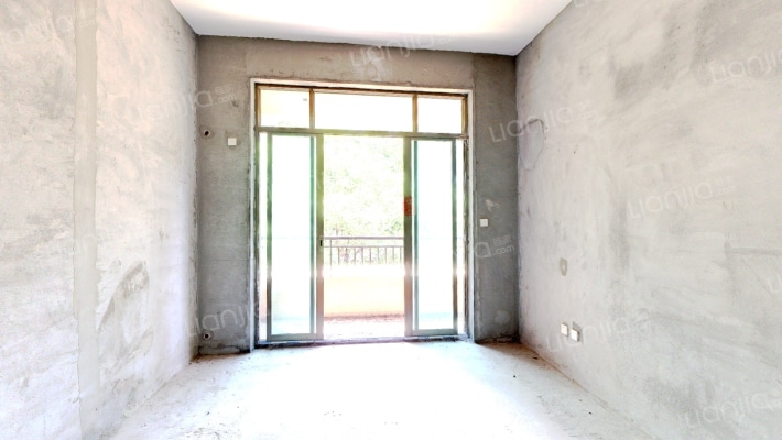 东骏朗晴轩二手房实景图