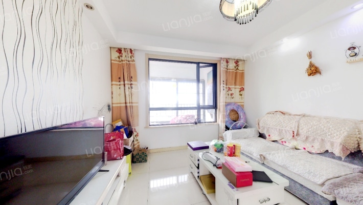 青年城二手房实景图