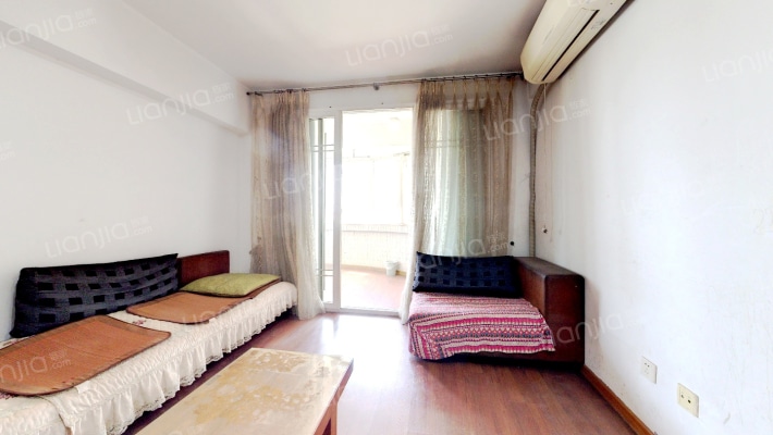 含光雨露花园二手房实景图