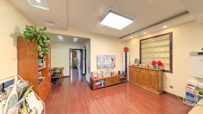 金色江南秀景花园二手房实景图