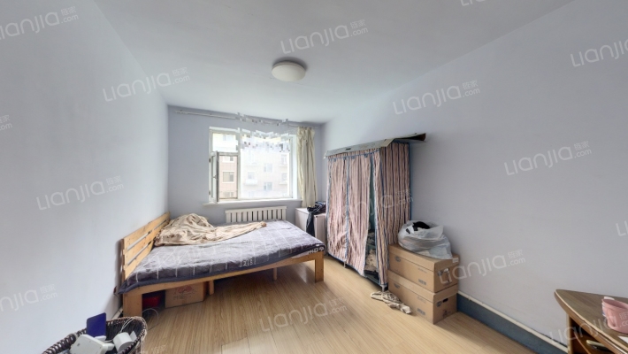 绿化社区二手房实景图