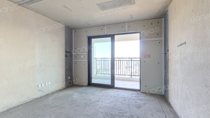 长沙北中心保利时代A区二手房实景图