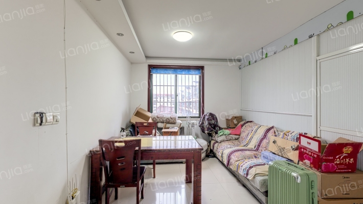 申峰花苑二手房实景图