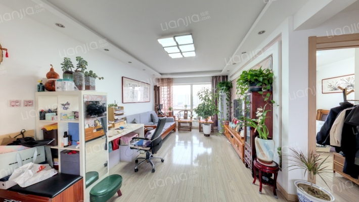 瑞士风情小镇二期二手房实景图