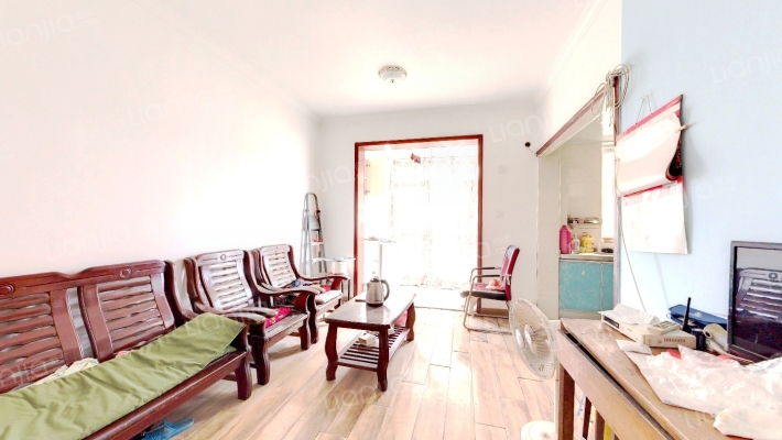 青扬新桥花园二手房实景图