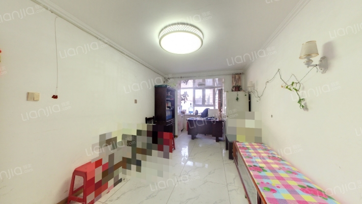 园林小区二手房实景图