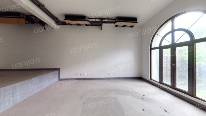 龙湖东桥郡二手房实景图