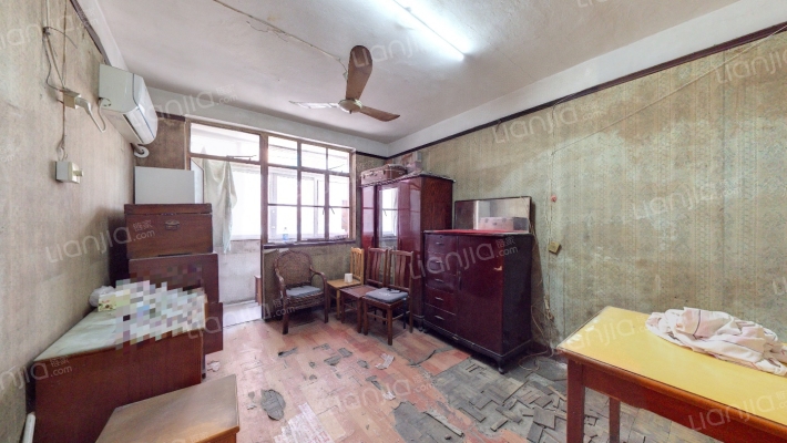 芷江中路413弄二手房实景图