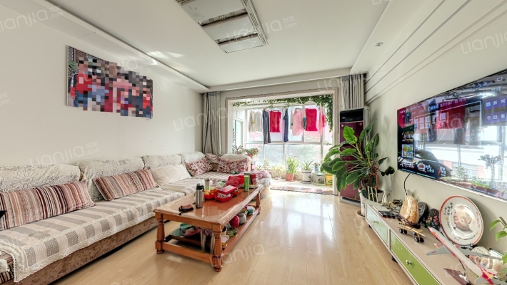 香港花园A区二手房实景图