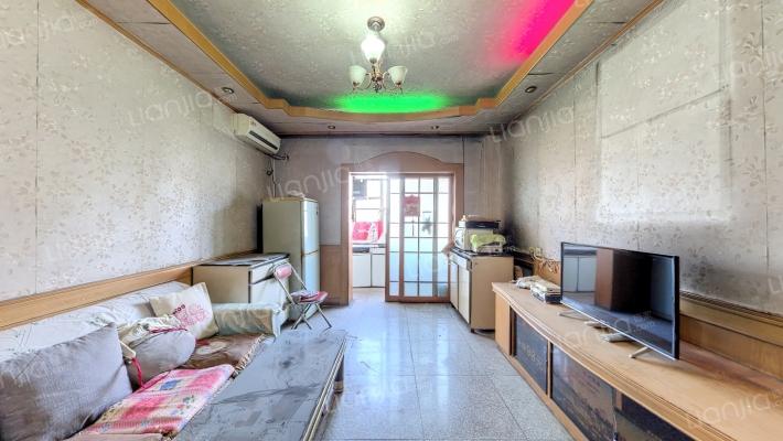 亮丽公司家属院二手房实景图