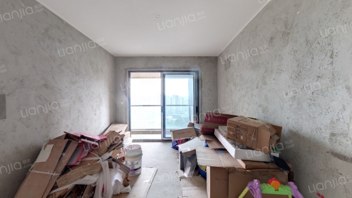 天安江畔珑园2期二手房实景图