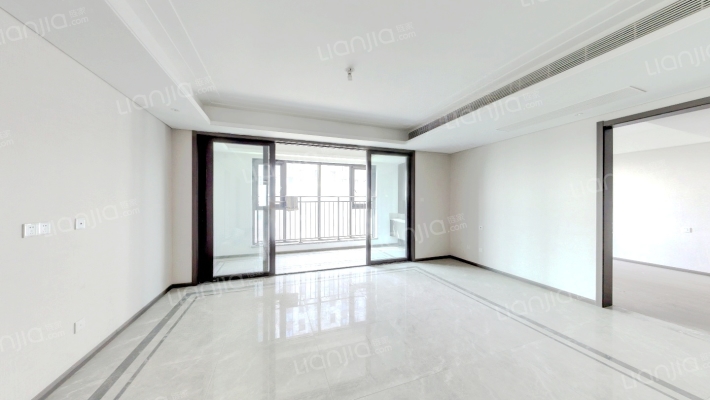 龙居华府二手房实景图