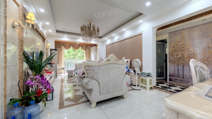 温哥华南苑二手房实景图