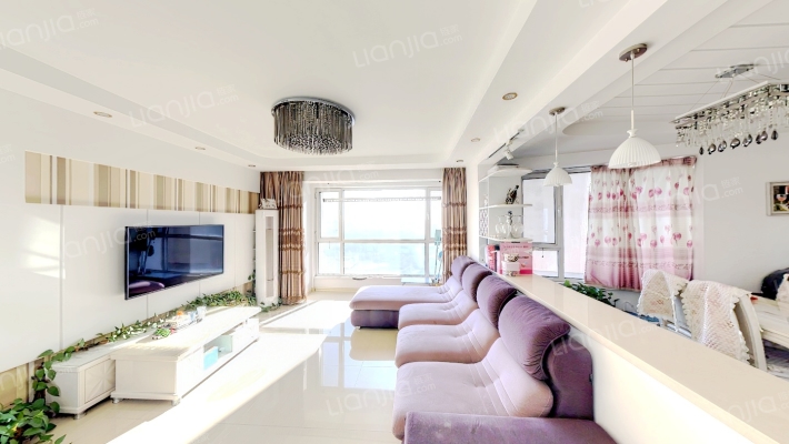 坤泰新界二手房实景图