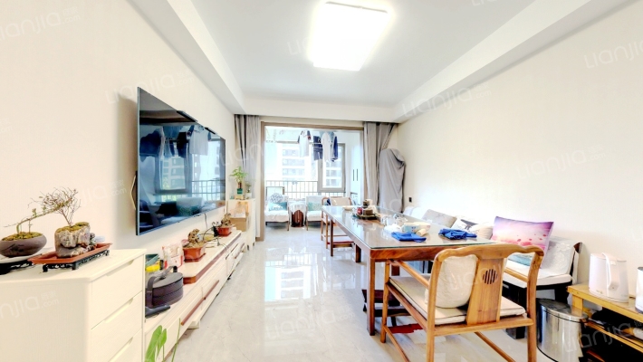 市中万科城二期朗煕园二手房实景图