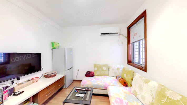 京东小区E区二手房实景图