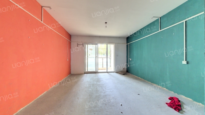 联投龙湾一期二手房实景图