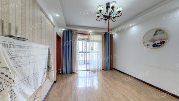 国创青云二手房实景图