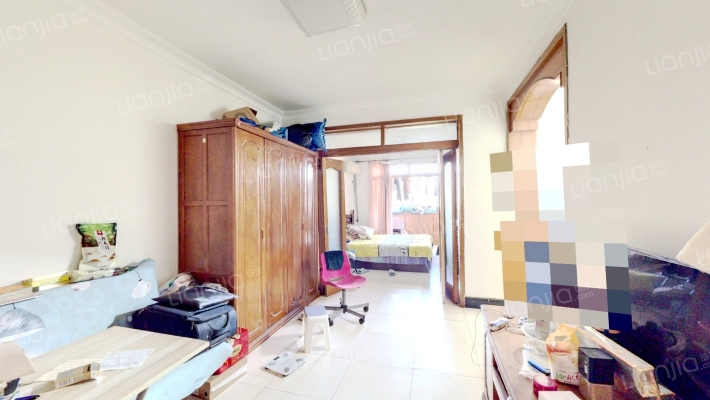 纪发公寓二手房实景图