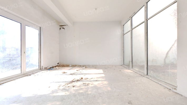 香山湖一号二手房实景图