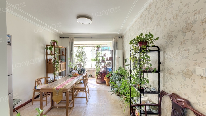 腊山苑小区二手房实景图