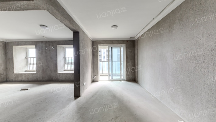 鸣芩嘉苑一期（A地块）二手房实景图