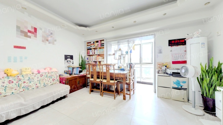 回南家园二手房实景图