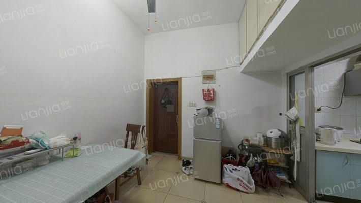 花山湾新村六区二手房实景图