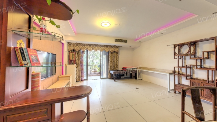 保利高尔夫豪园二手房实景图